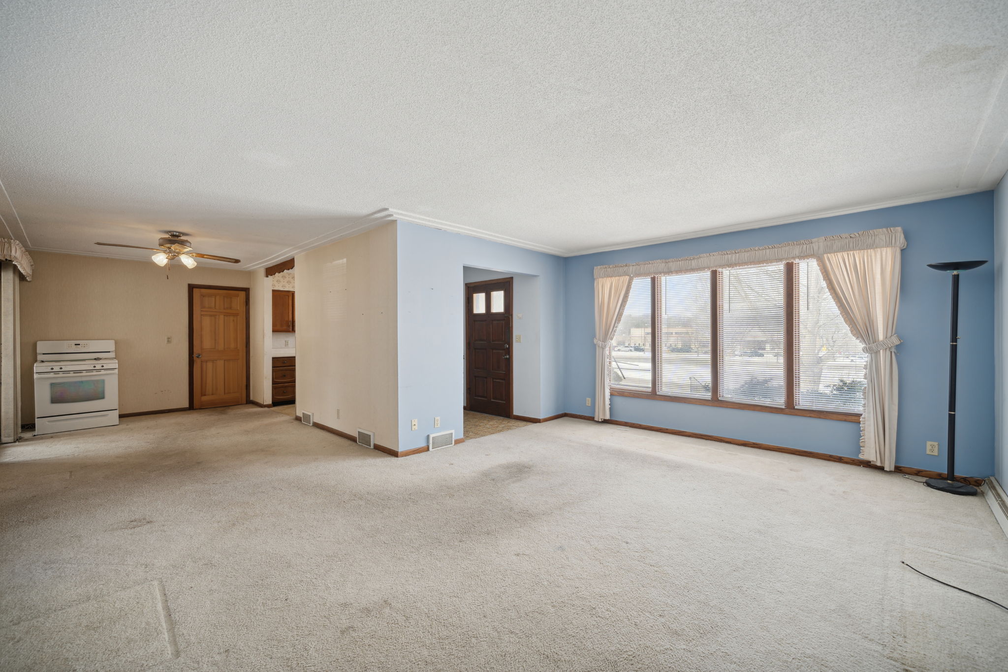 02_Interior