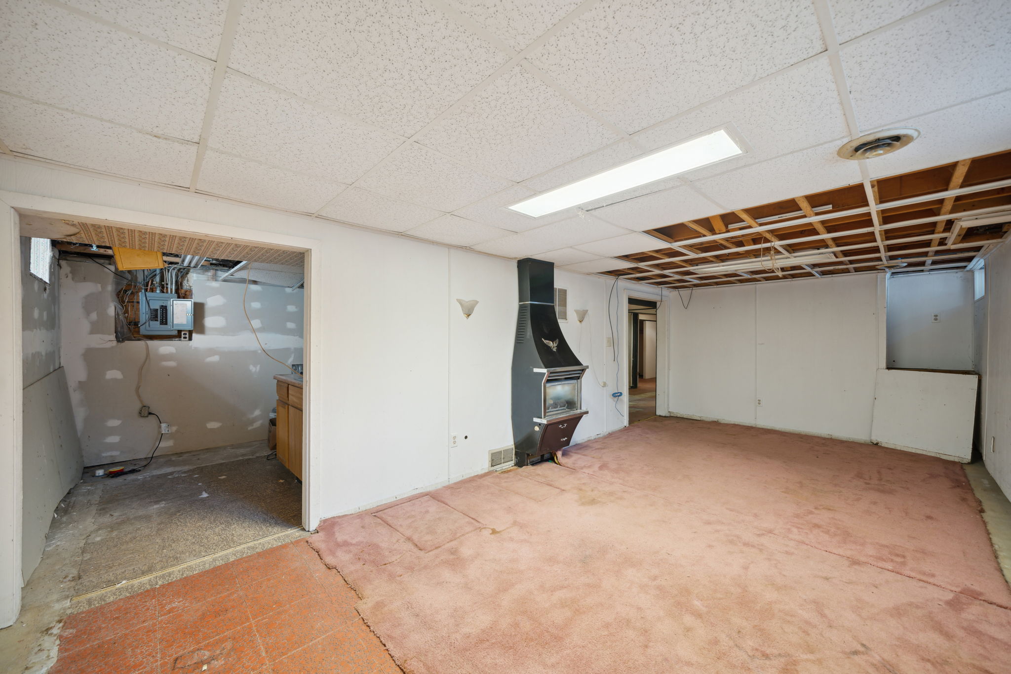 13_Interior