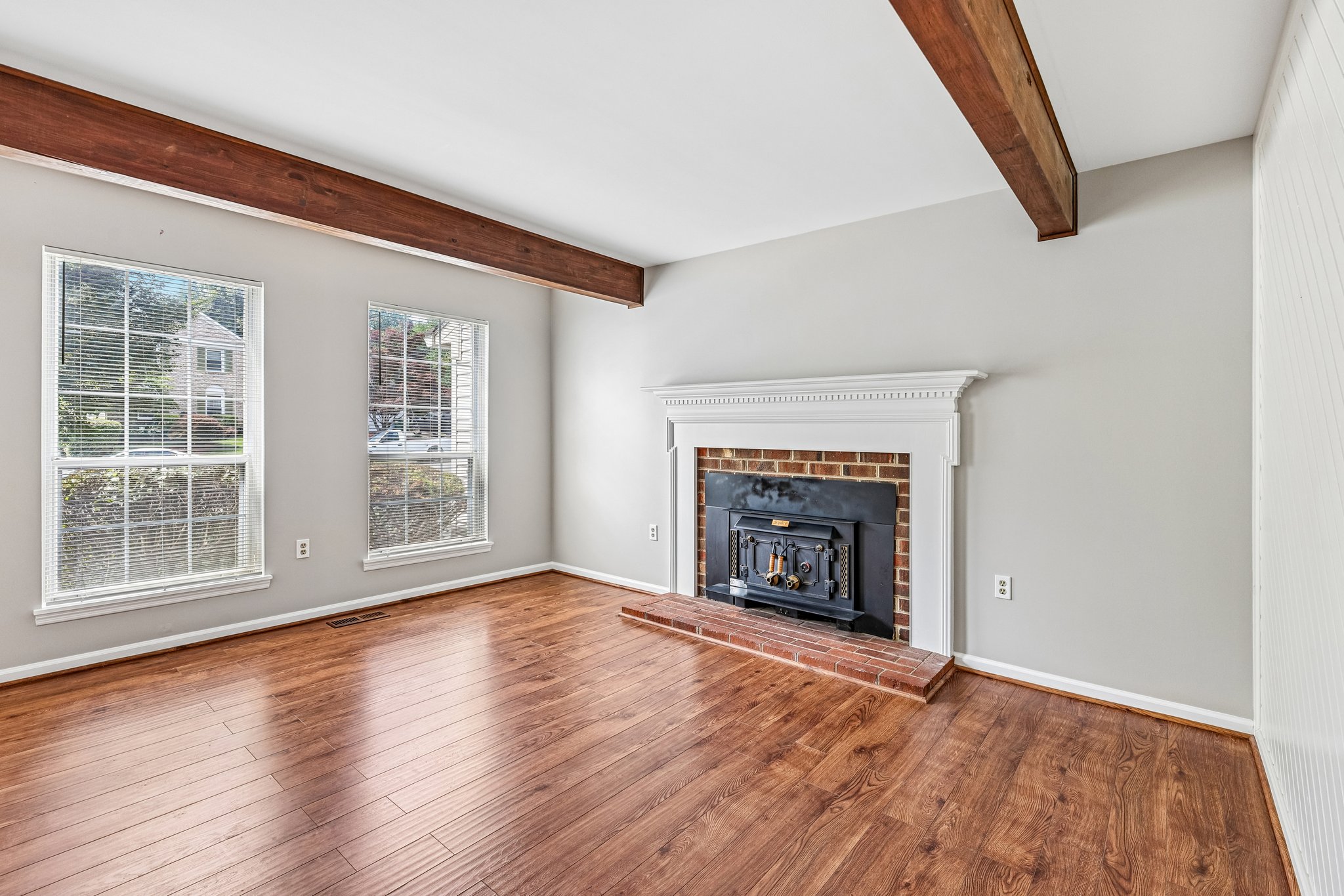 Mount Burnside Way-S1506-007.jpg