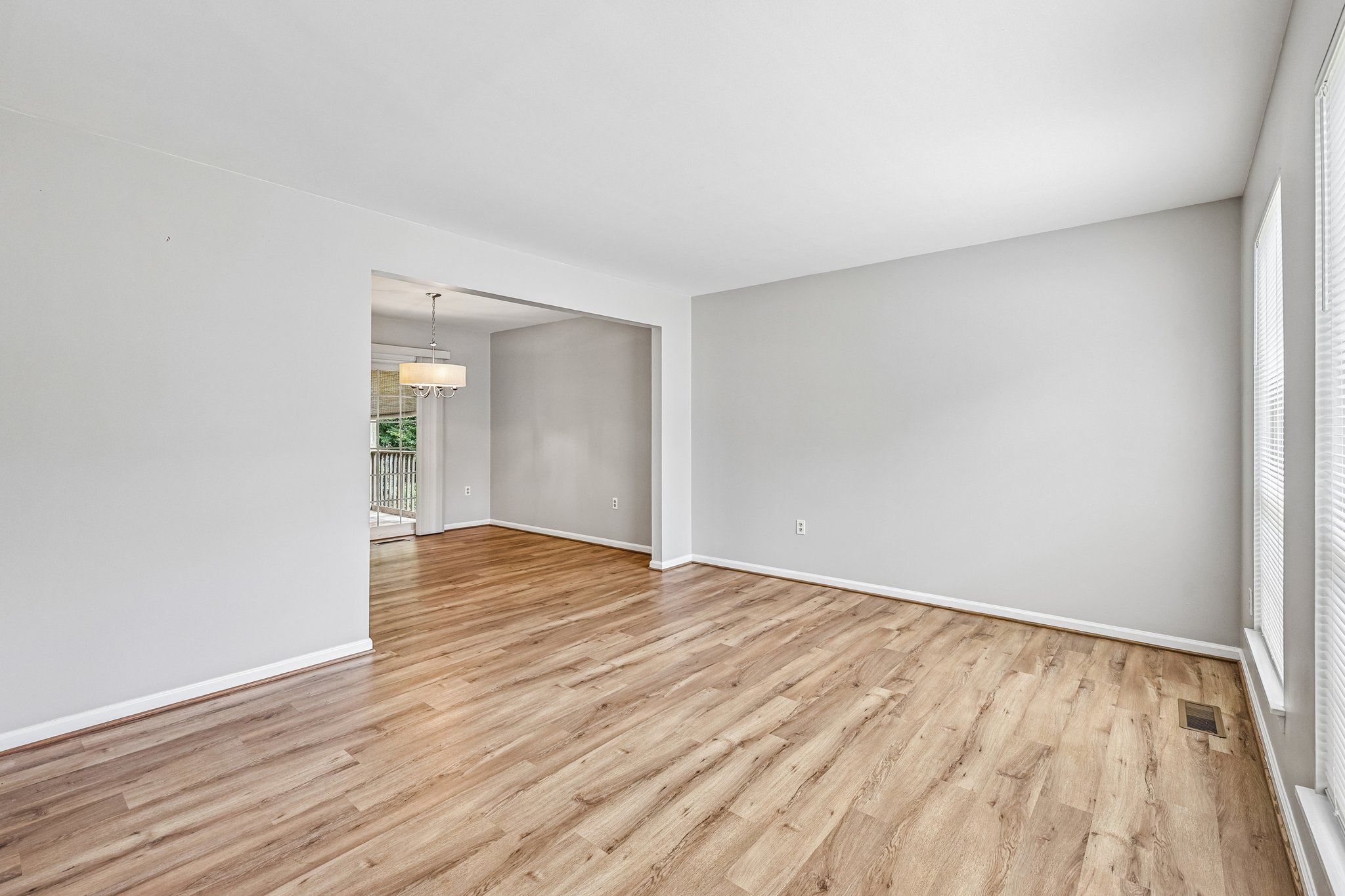 Mount Burnside Way-S1506-023.jpg