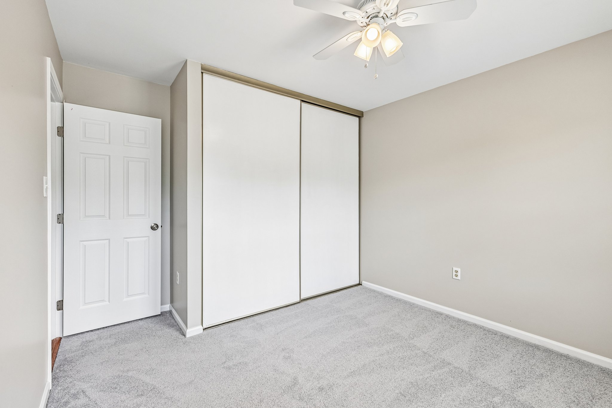 Mount Burnside Way-S1506-031.jpg