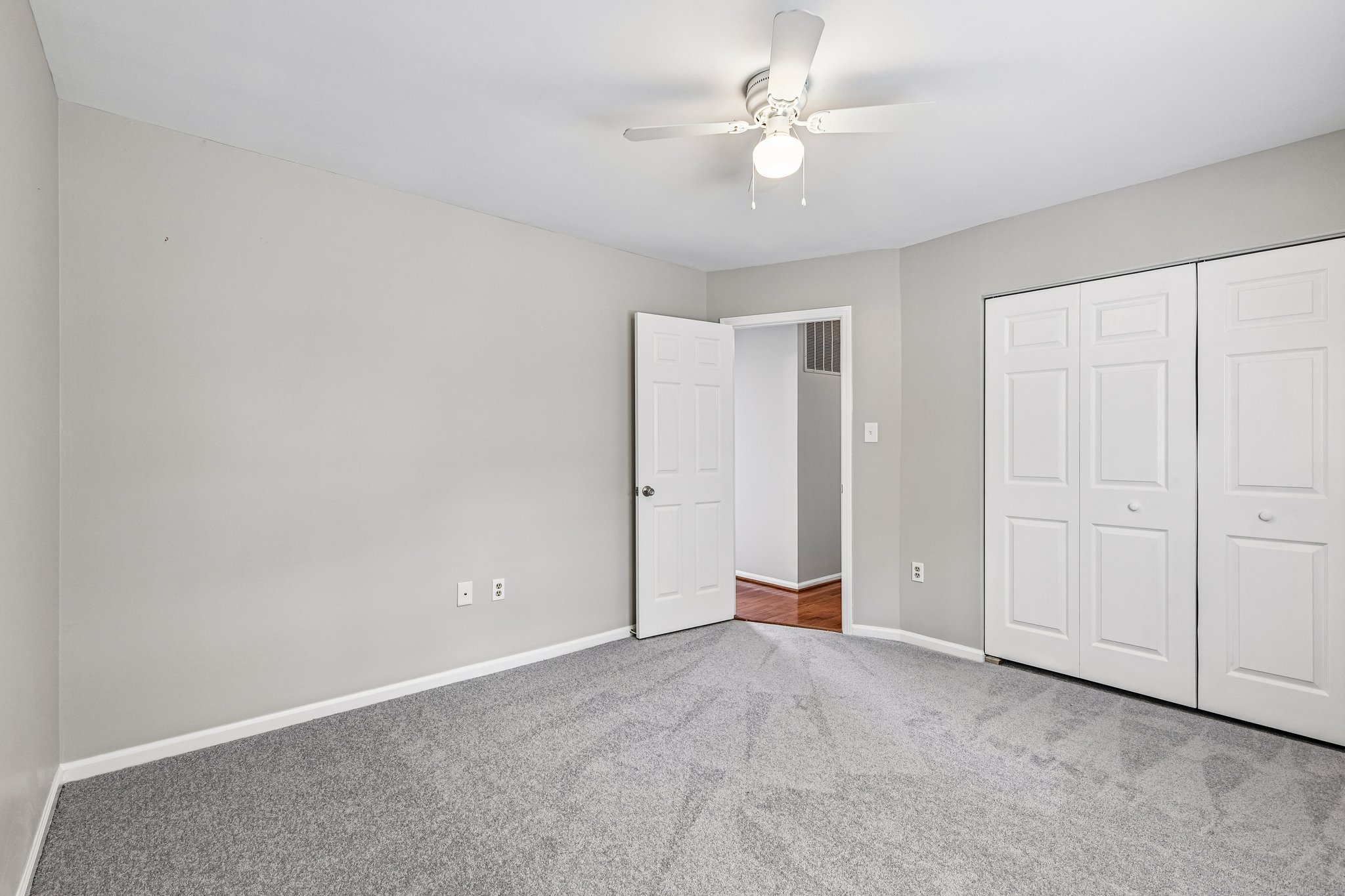 Mount Burnside Way-S1506-035.jpg