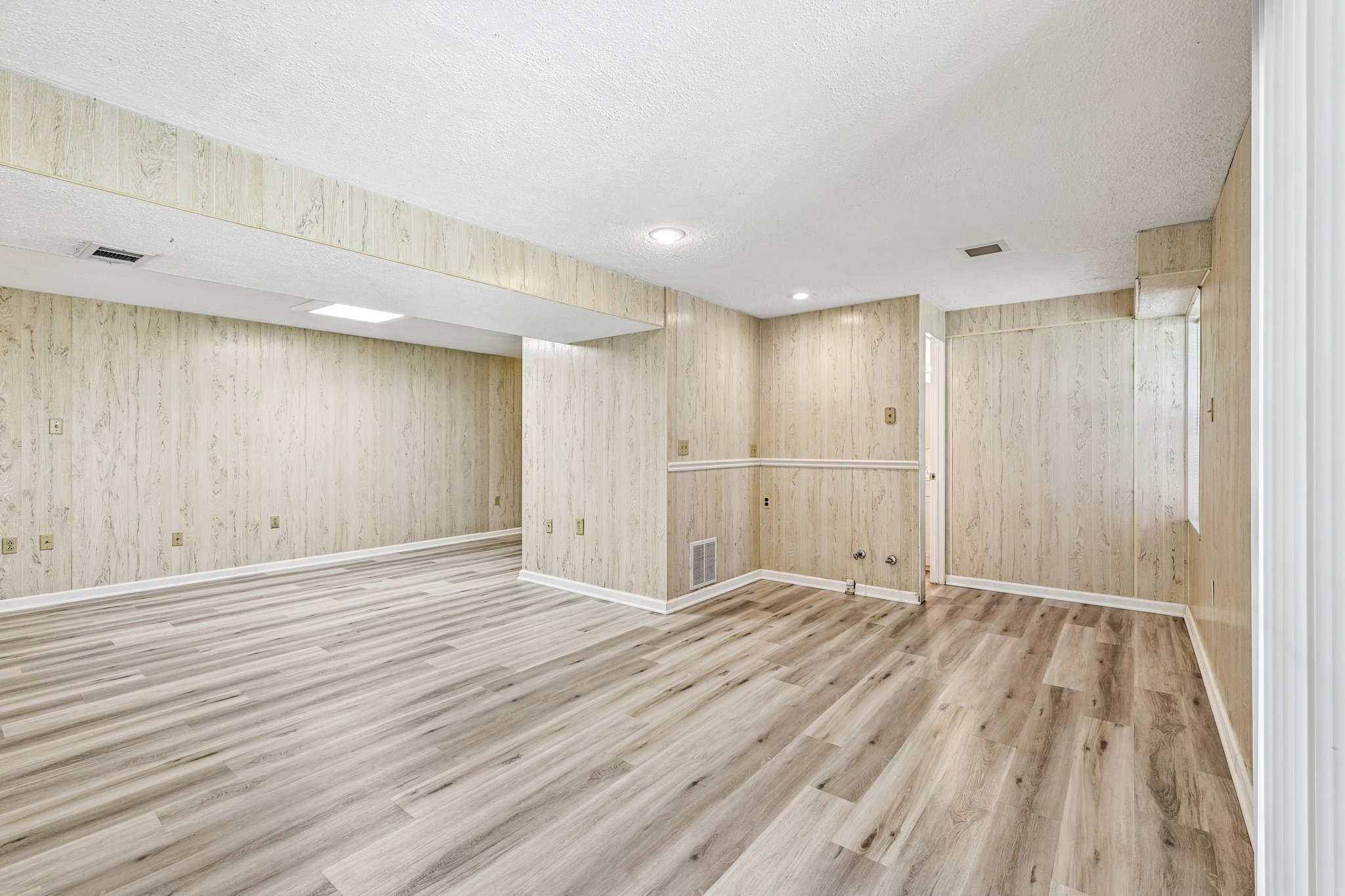 Mount Burnside Way-S1506-047.jpg