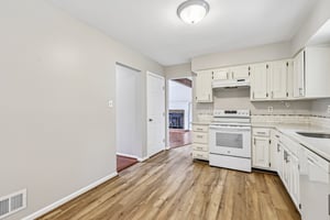 Mount Burnside Way-S1506-010.jpg