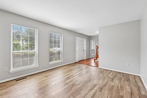 Mount Burnside Way-S1506-021.jpg