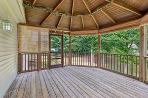 Mount Burnside Way-S1506-024.jpg