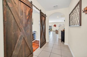 3446 Landing Vw, Tavares, FL 32778, USA Photo 8