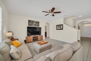 3446 Landing Vw, Tavares, FL 32778, USA Photo 19