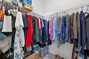 Closet 2 of 2
