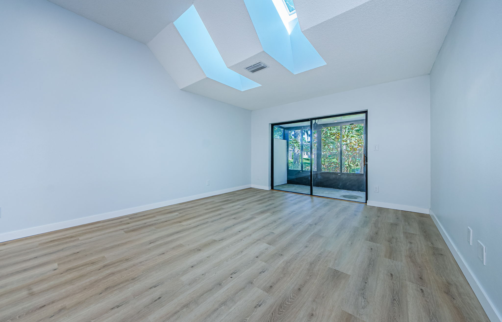 Family Room 1