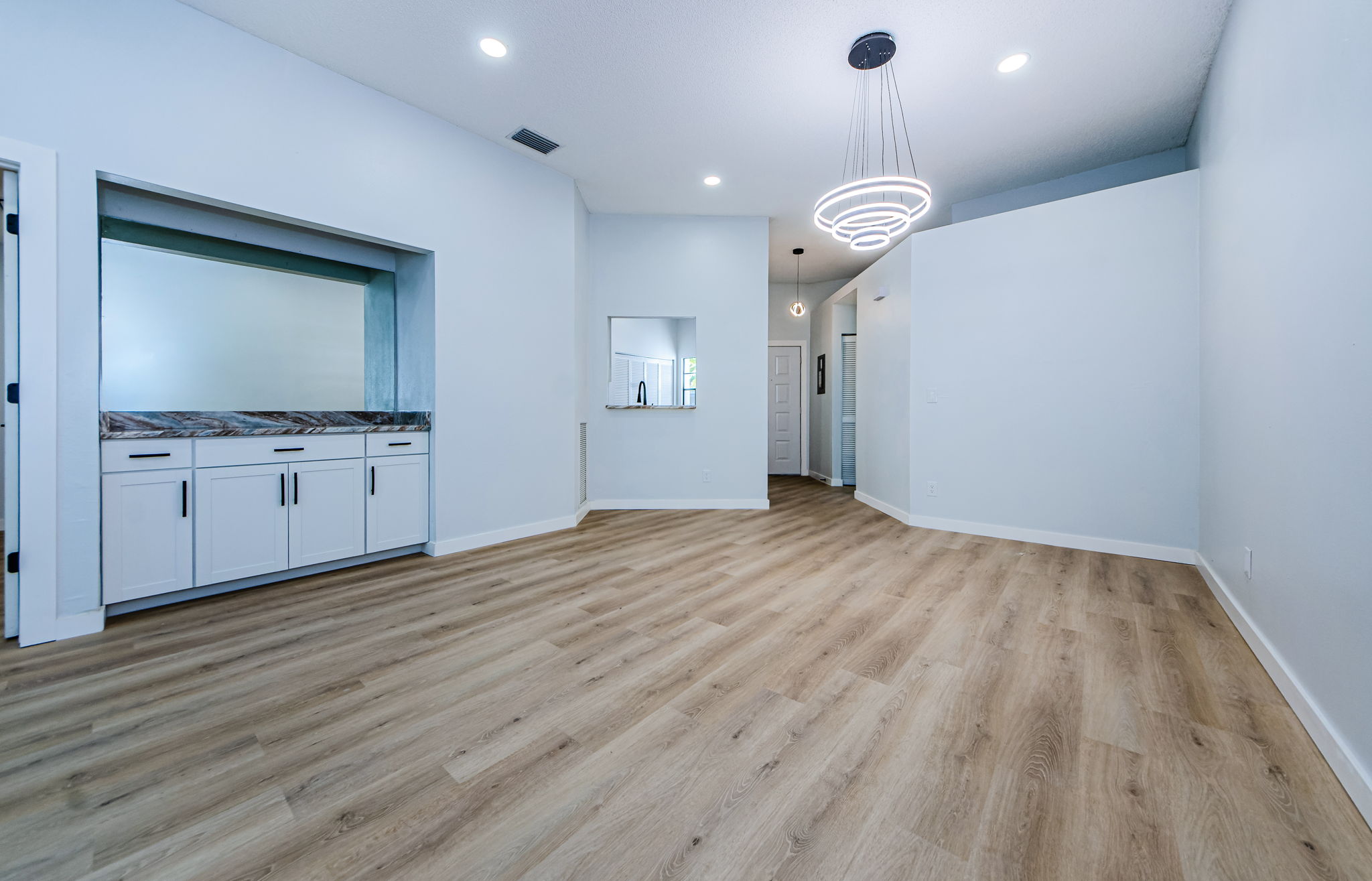 Dining Room 3-2