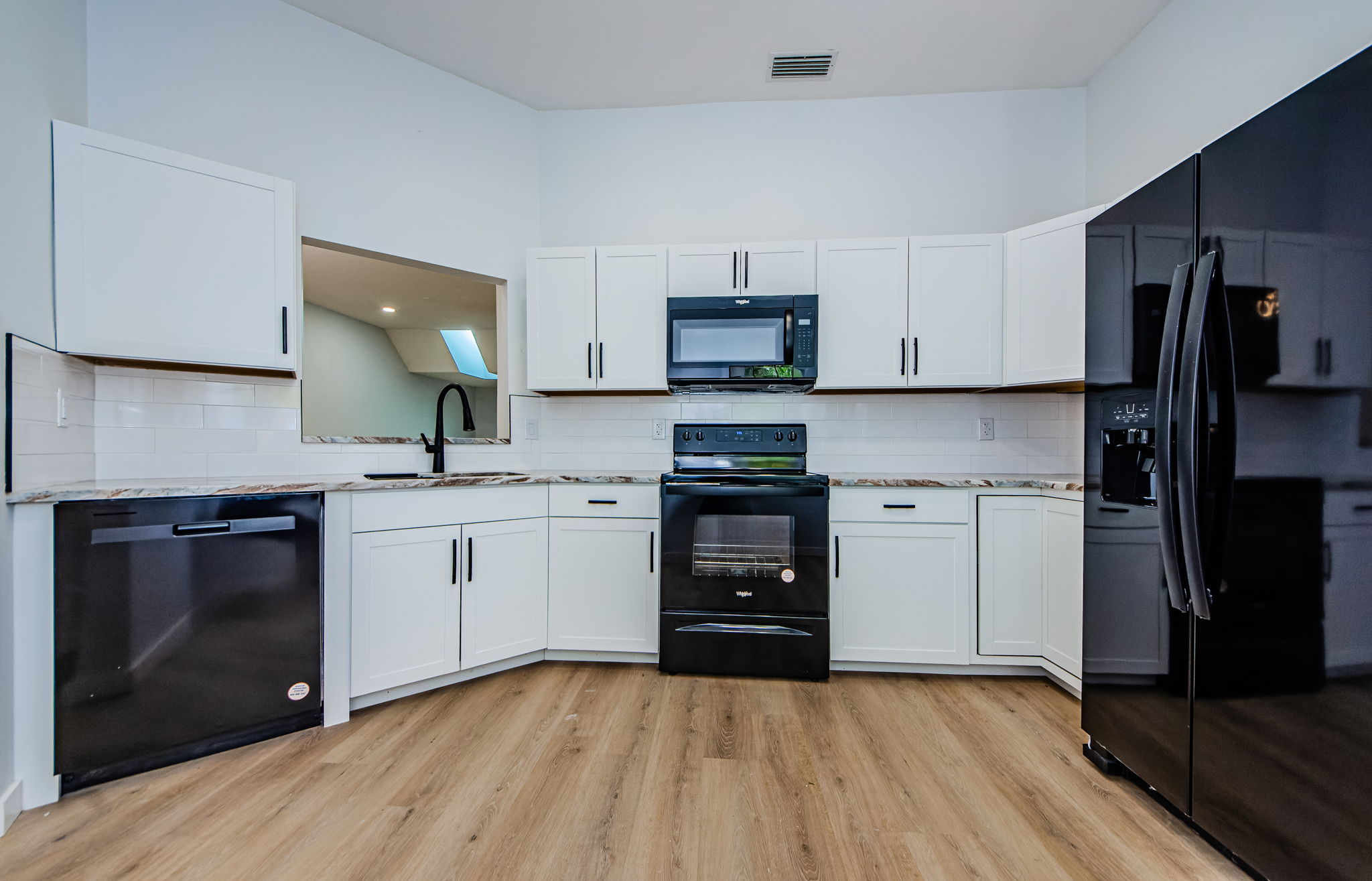 Kitchen 6
