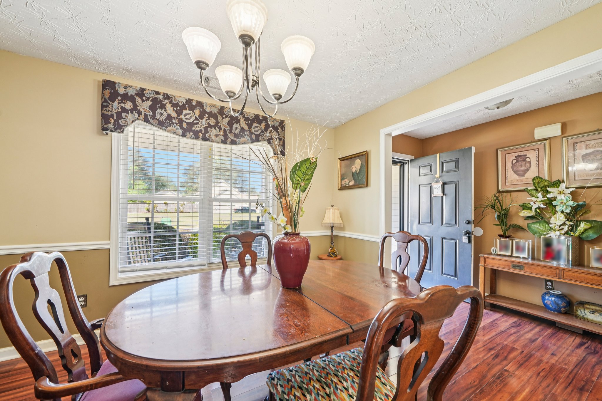 Annslee Cir-S0804-010.jpg