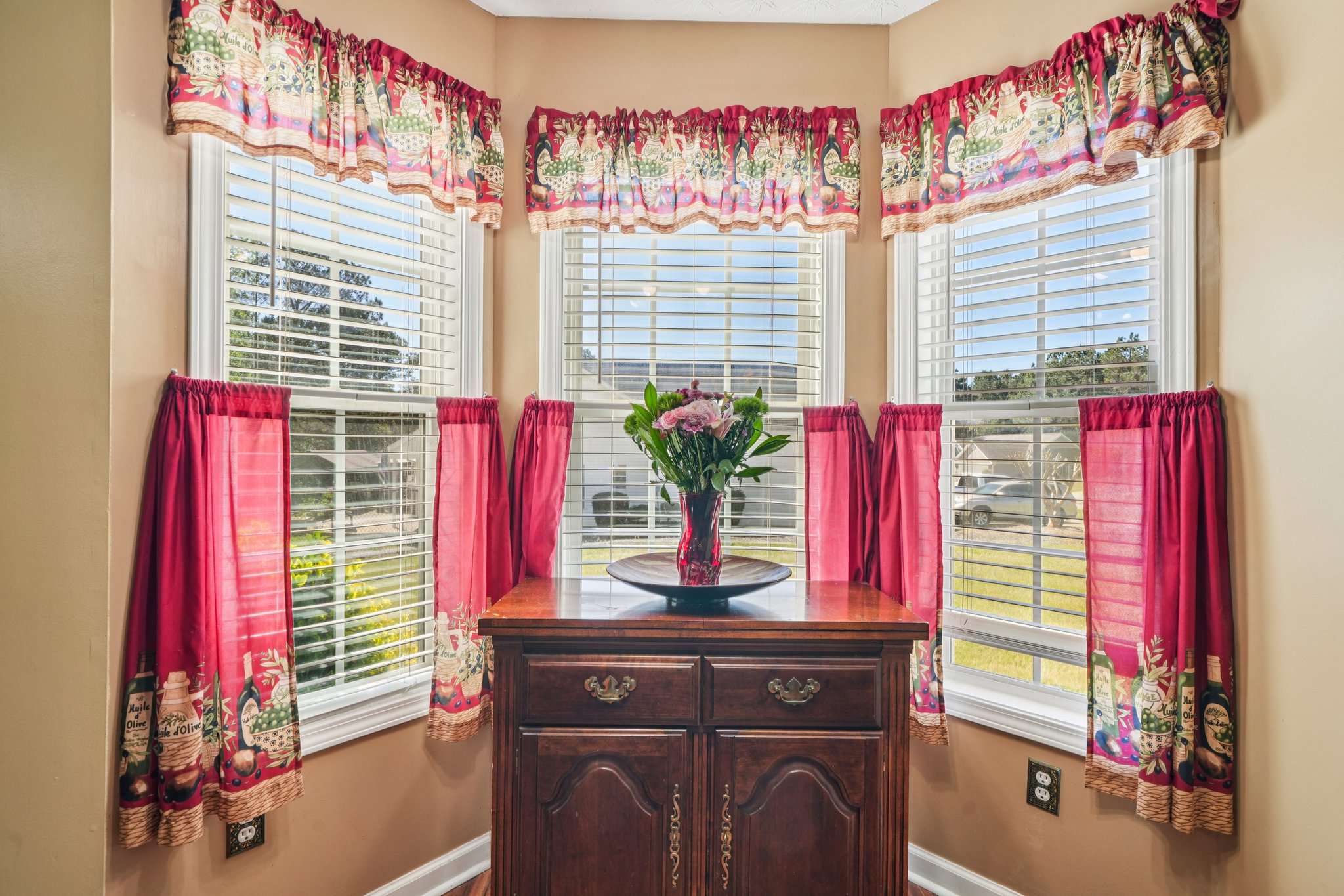 Annslee Cir-S0804-016.jpg