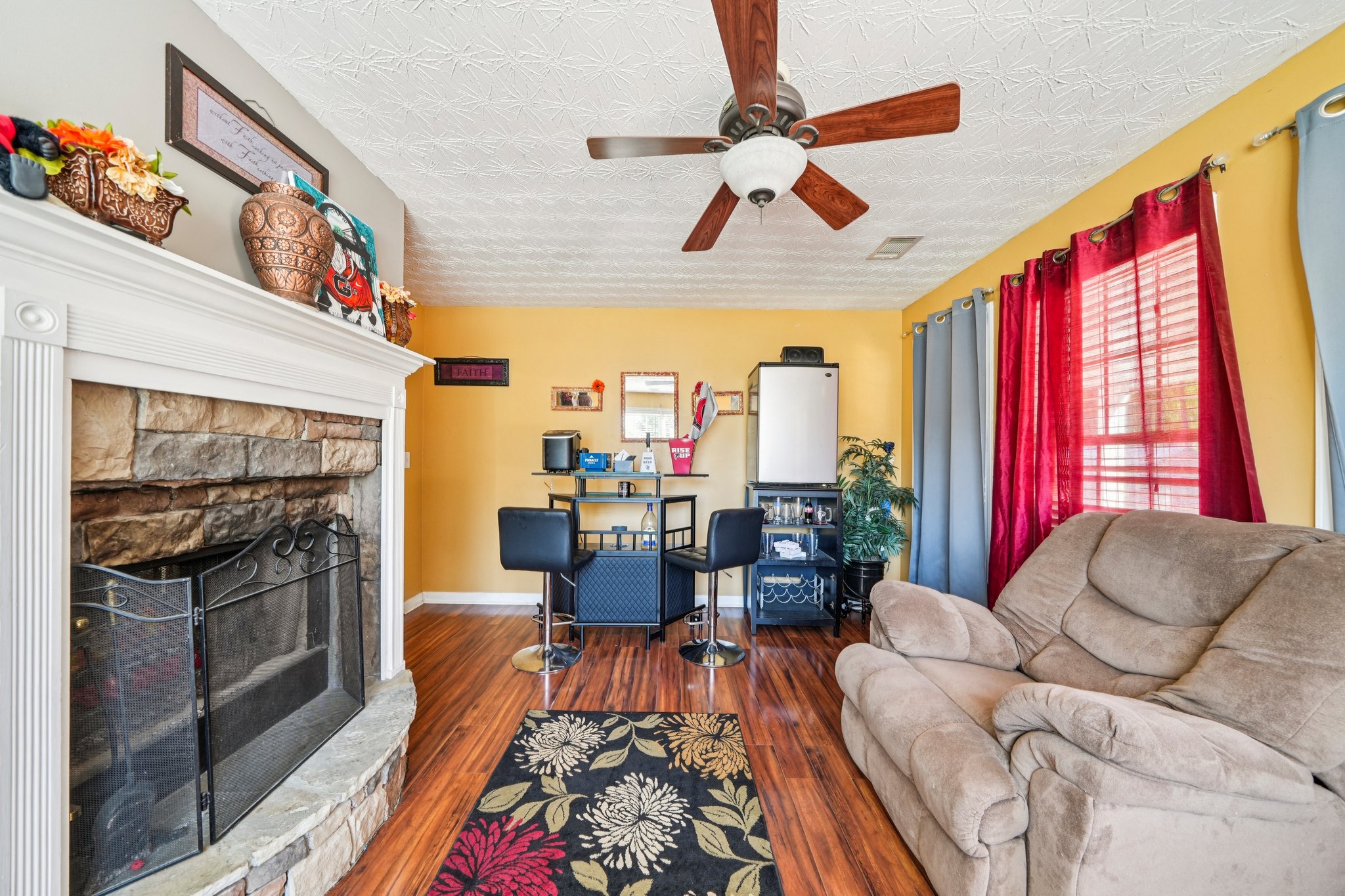 Annslee Cir-S0804-017.jpg