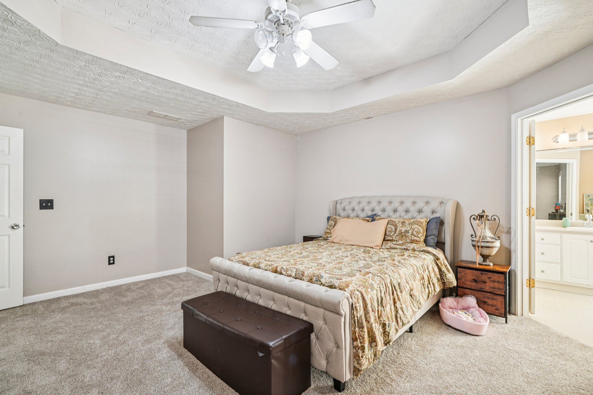 Annslee Cir-S0804-024.jpg