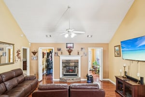 Annslee Cir-S0804-005.jpg