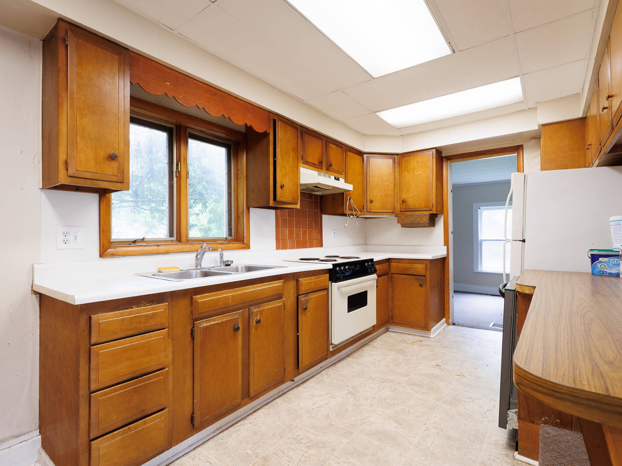 345 Arlington St-27