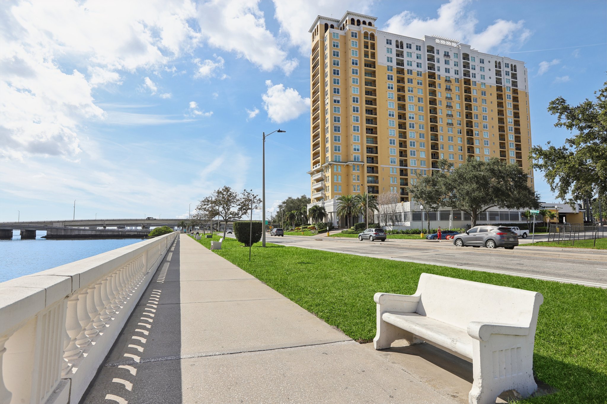 Bayshore Blvd-L0212-004.jpg