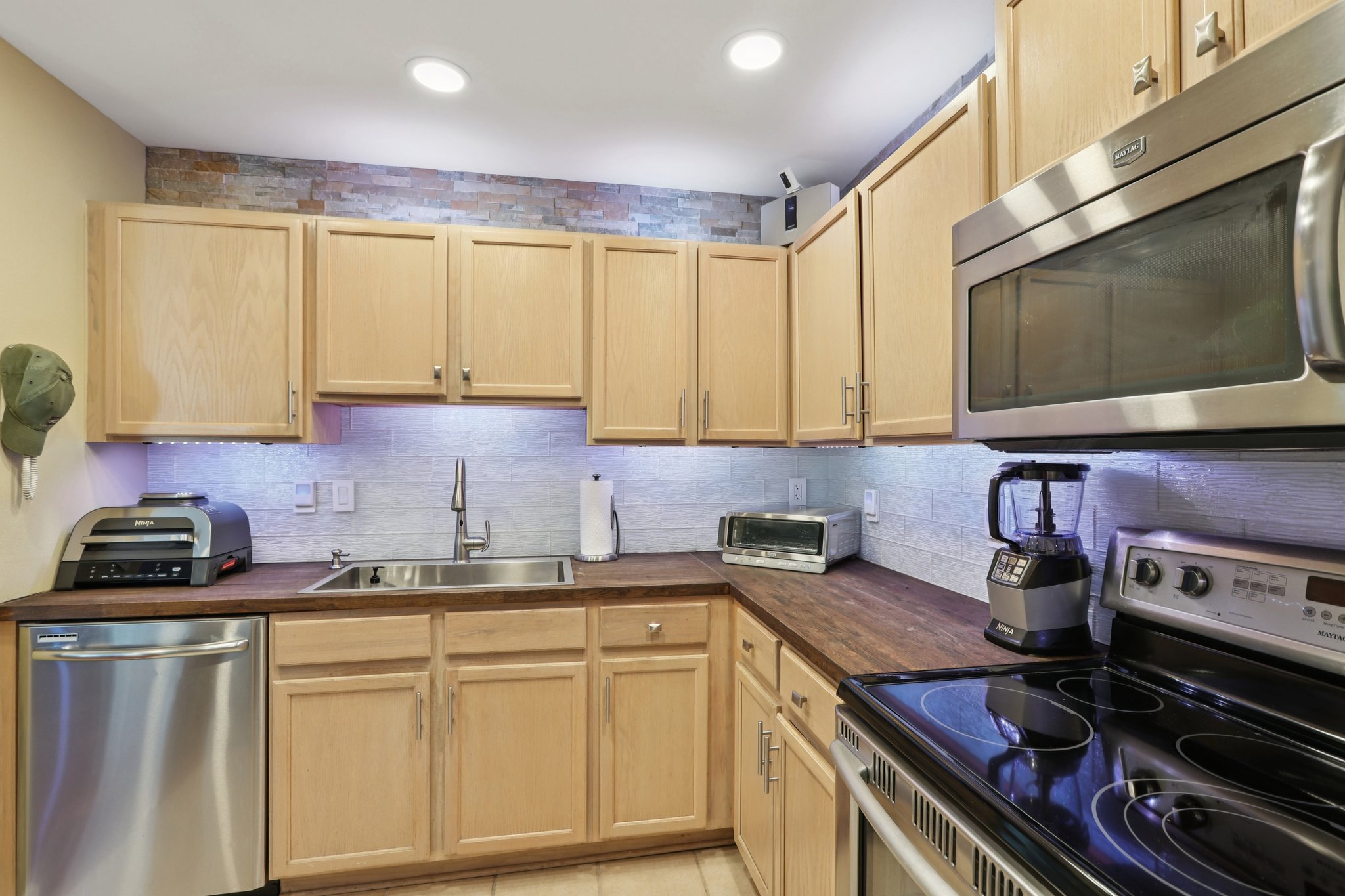 Bayshore Blvd-L0212-020.jpg