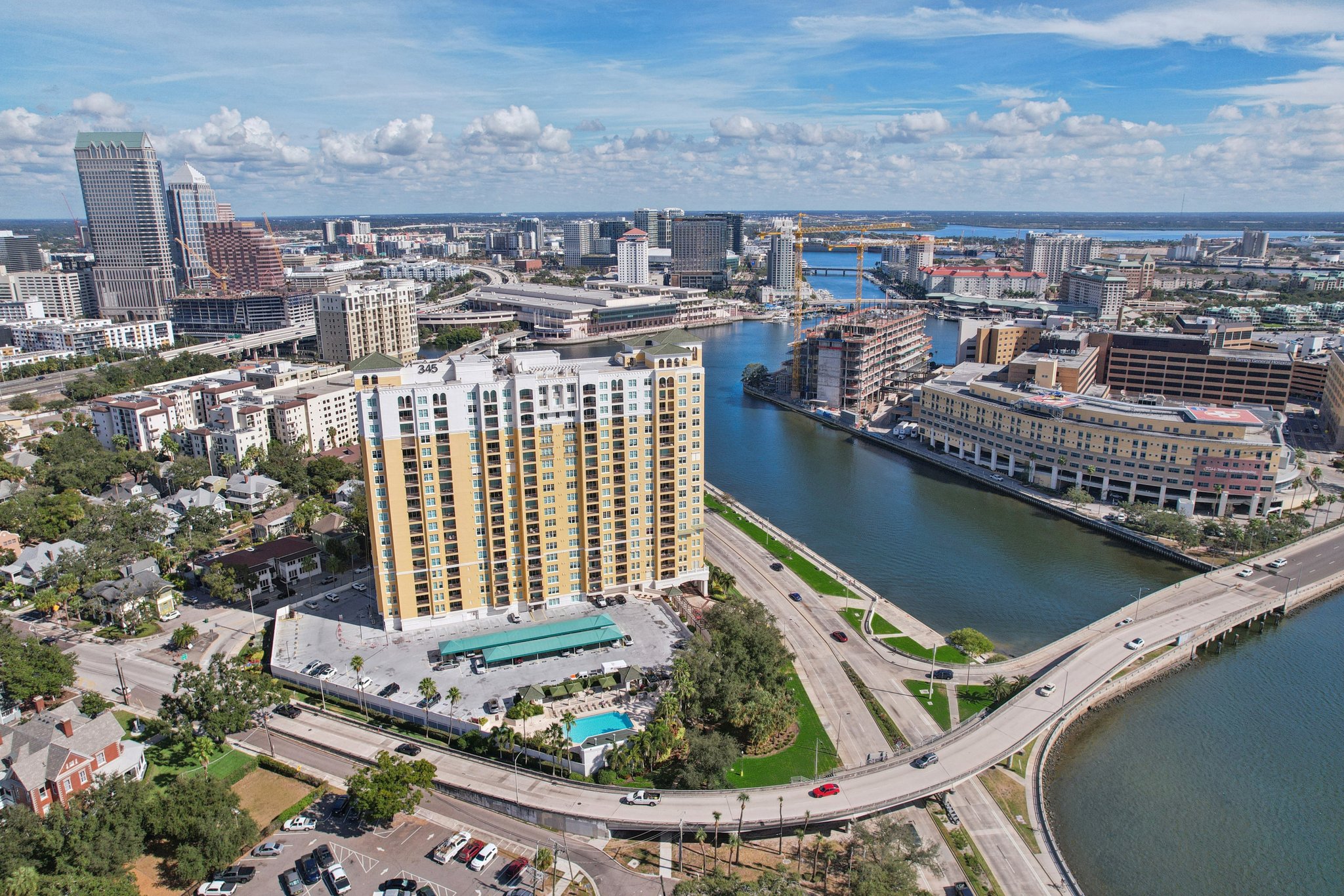 Bayshore Blvd-L0212-051.jpg