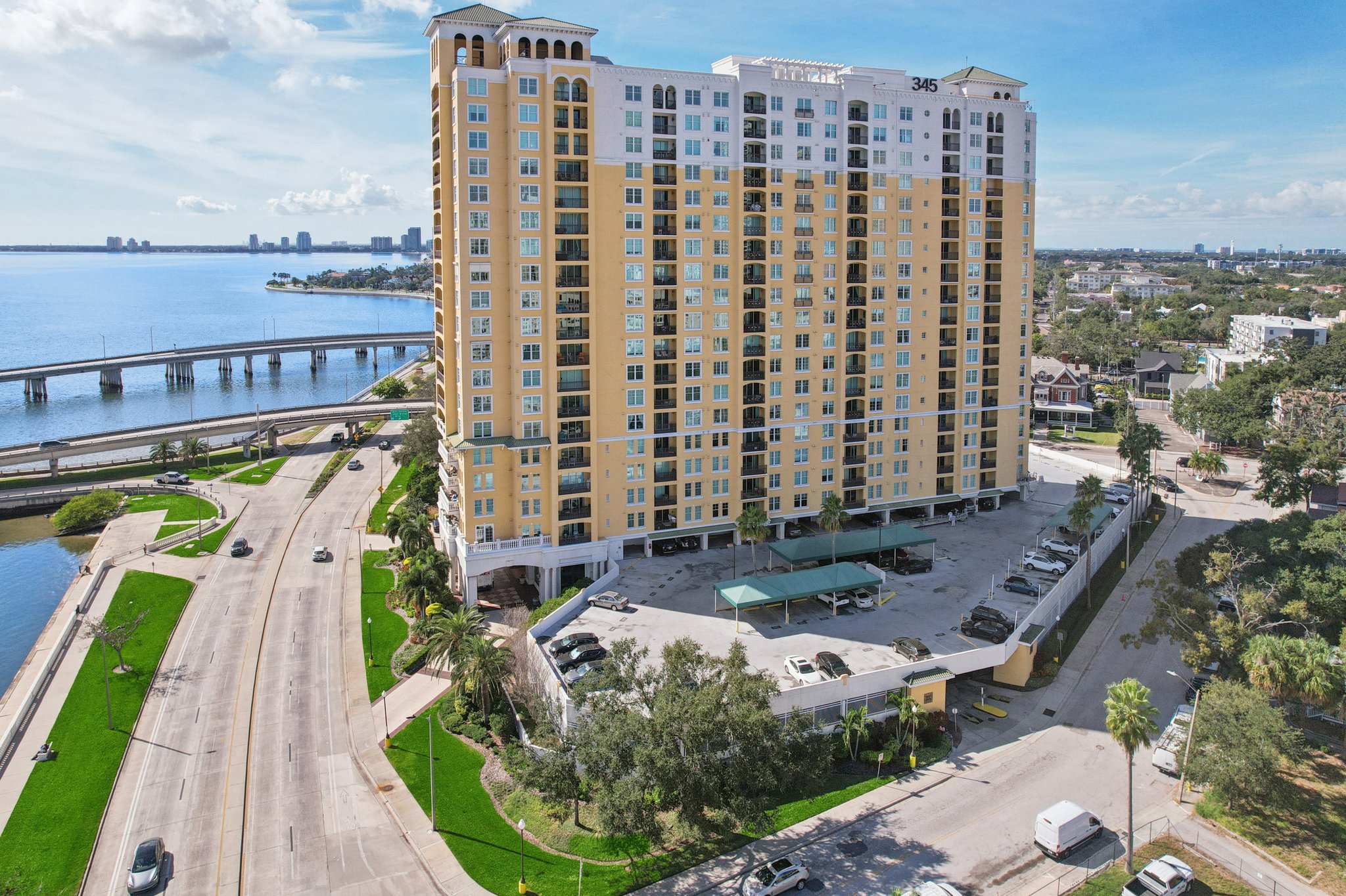 Bayshore Blvd-L0212-058.jpg