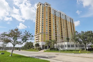 Bayshore Blvd-L0212-003.jpg