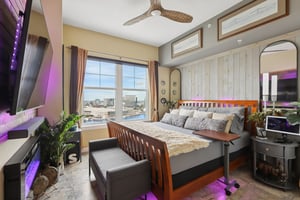 Bayshore Blvd-L0212-030.jpg