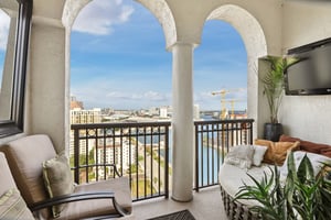 Bayshore Blvd-L0212-046.jpg