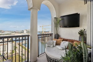 Bayshore Blvd-L0212-047.jpg