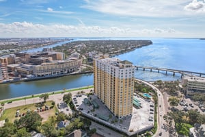 Bayshore Blvd-L0212-054.jpg
