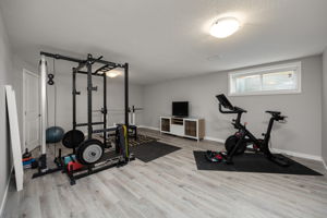  Photo 33