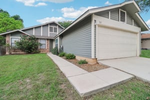 Cypress Fox Dr-0205-006.jpg