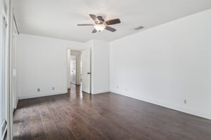 Cypress Fox Dr-0205-020.jpg