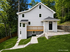  Photo 4