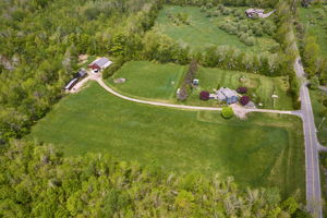  Photo 48