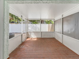  Photo 47