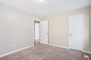 Blackwell Way-S1607-025.jpg
