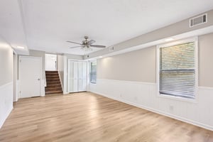 Blackwell Way-S1607-031.jpg