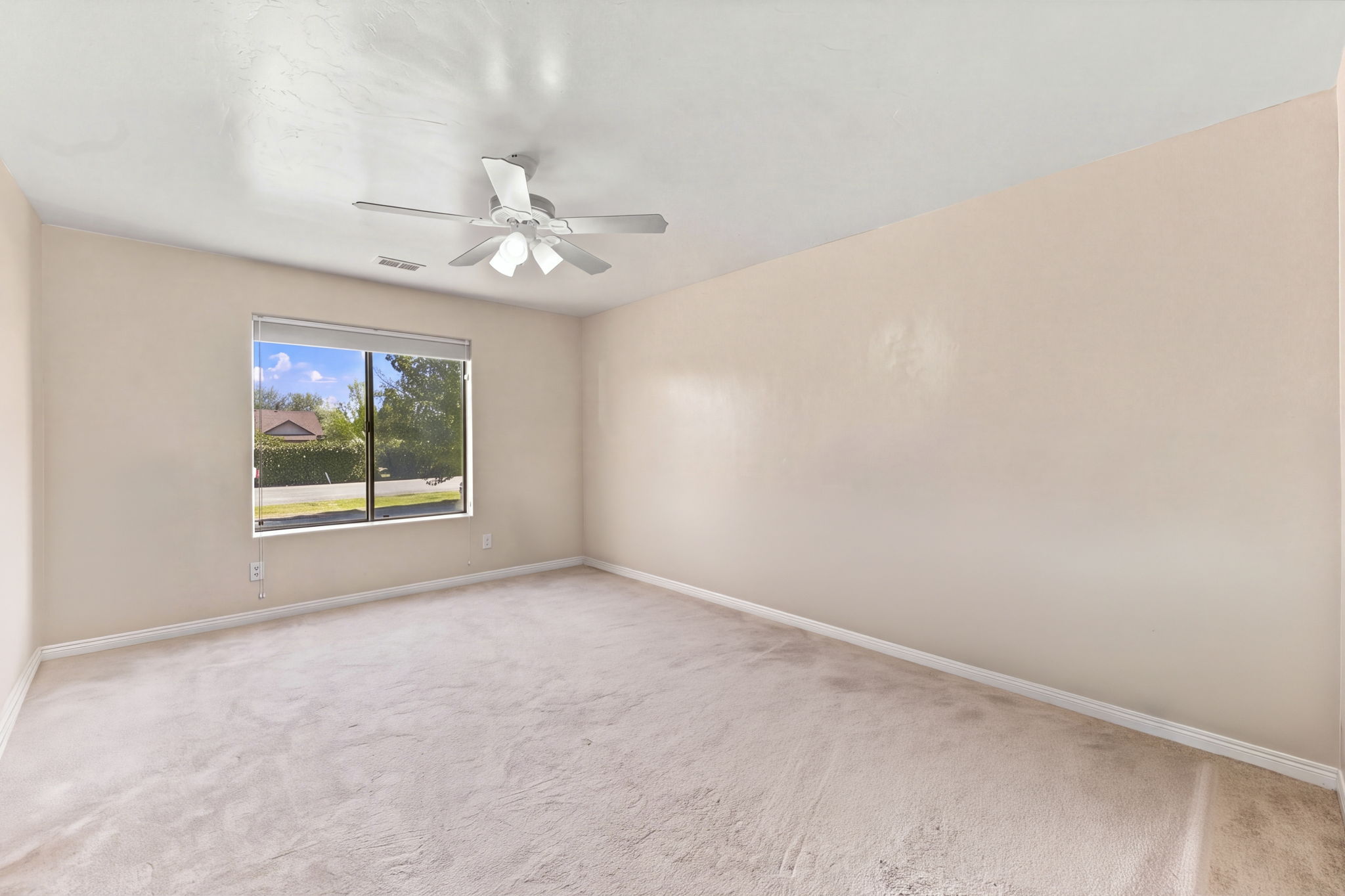 Bedroom 2-2