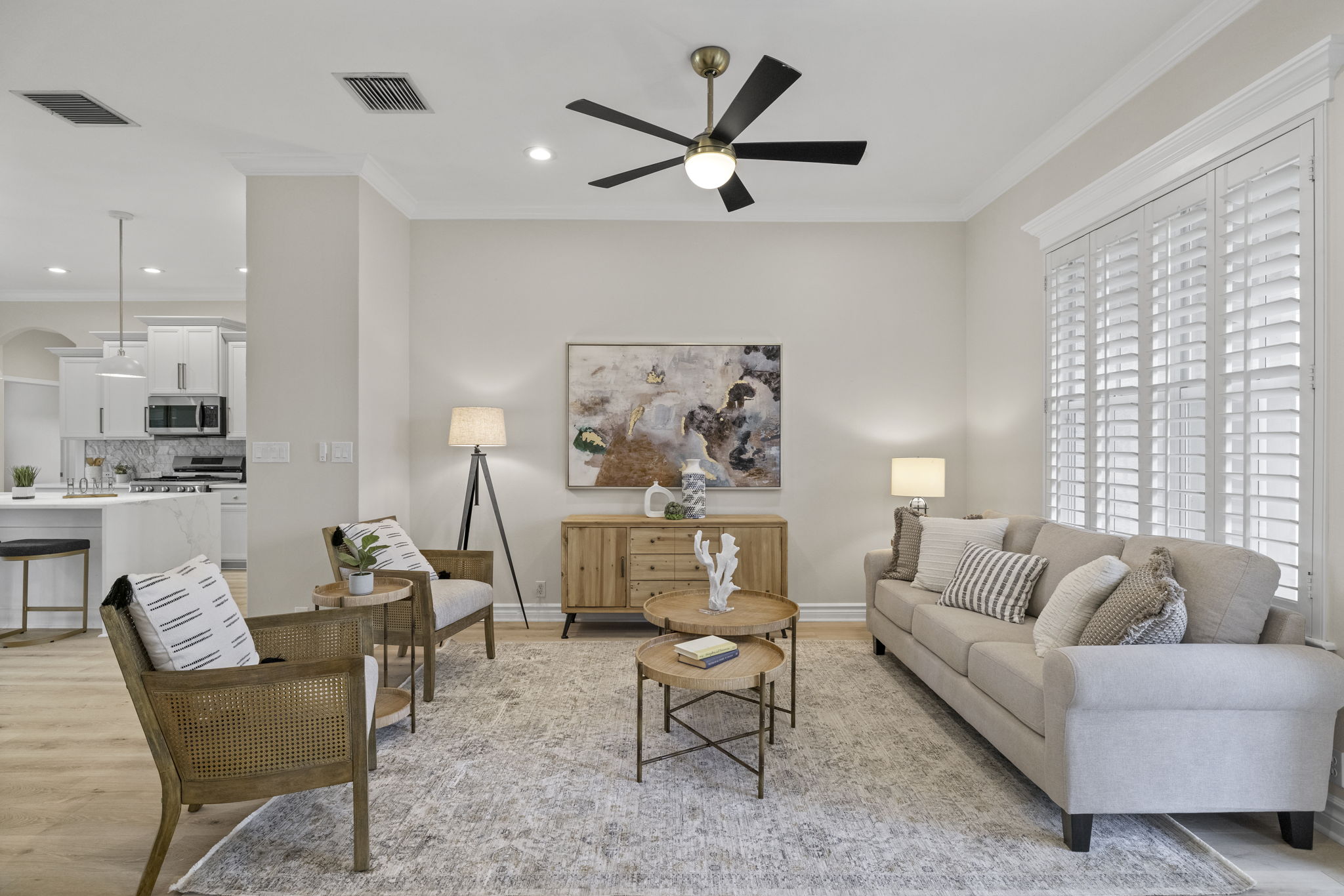 Living Room 4