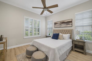 Guest Bedroom 2-1