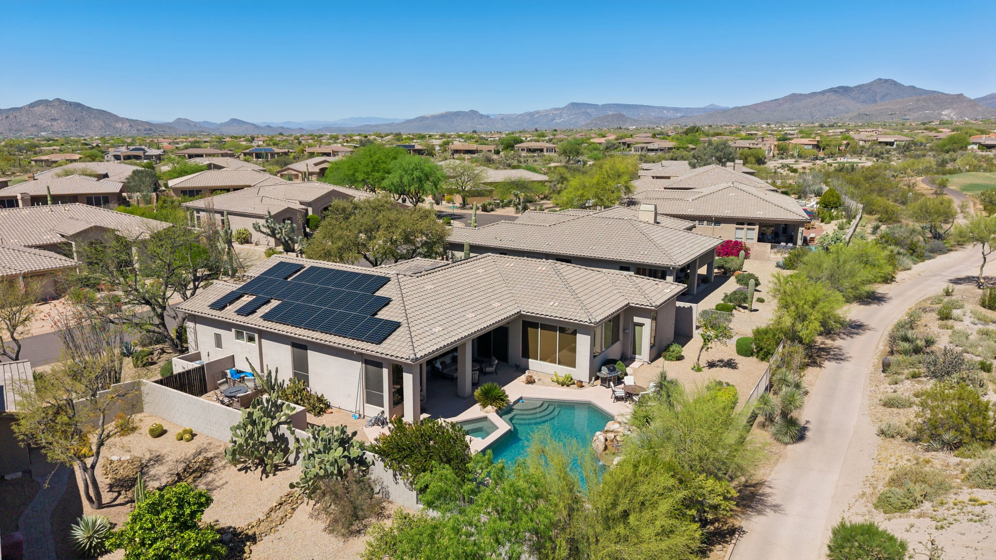 34545 N 99th St - 081.jpg