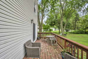  Photo 33