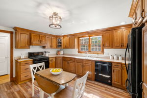 346 Albion St, Wakefield, MA 01880, USA Photo 34