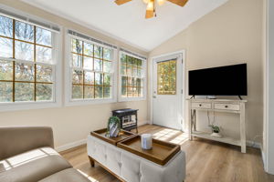 346 Albion St, Wakefield, MA 01880, USA Photo 9