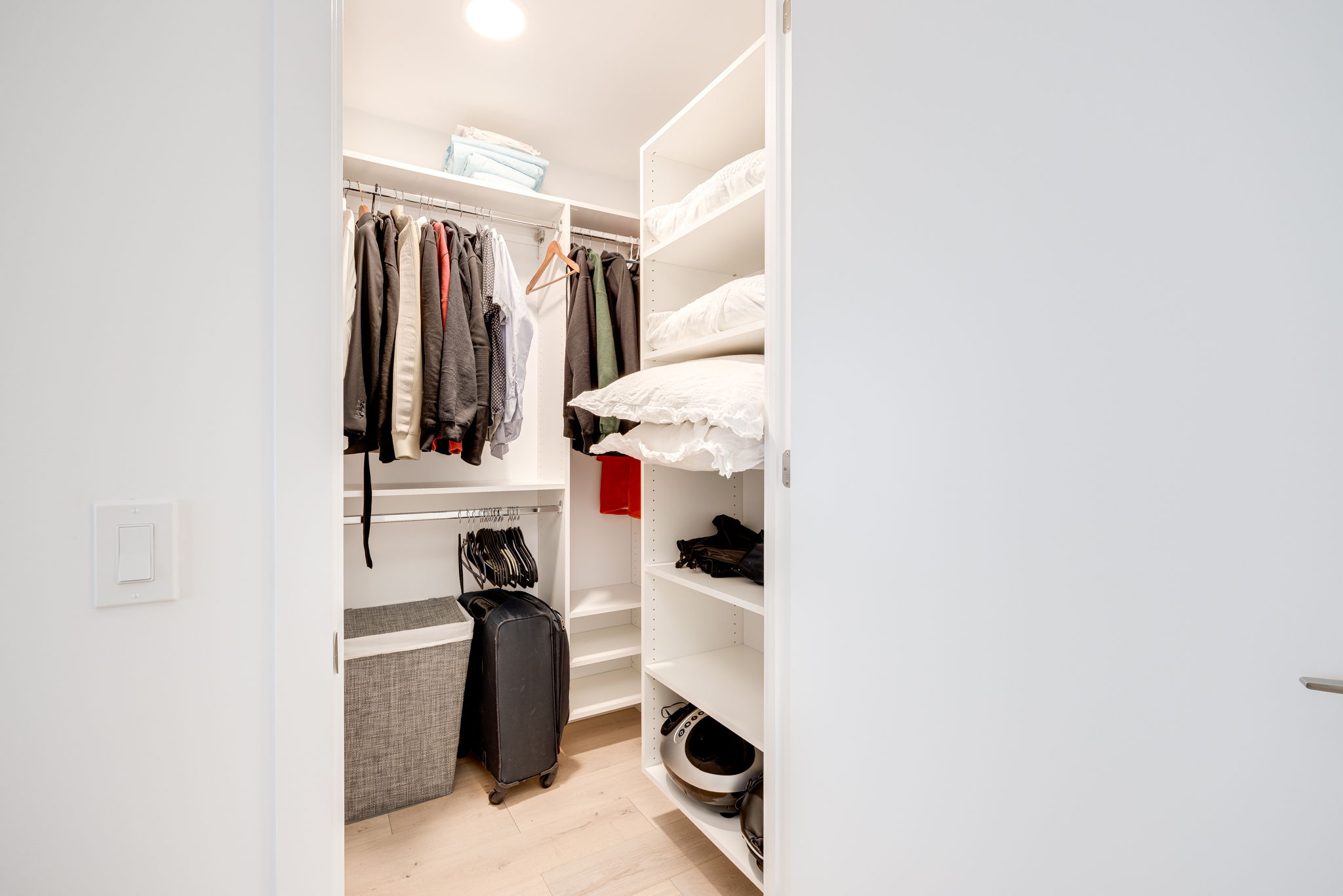 Toronto property showcase — delivered property photograph 16