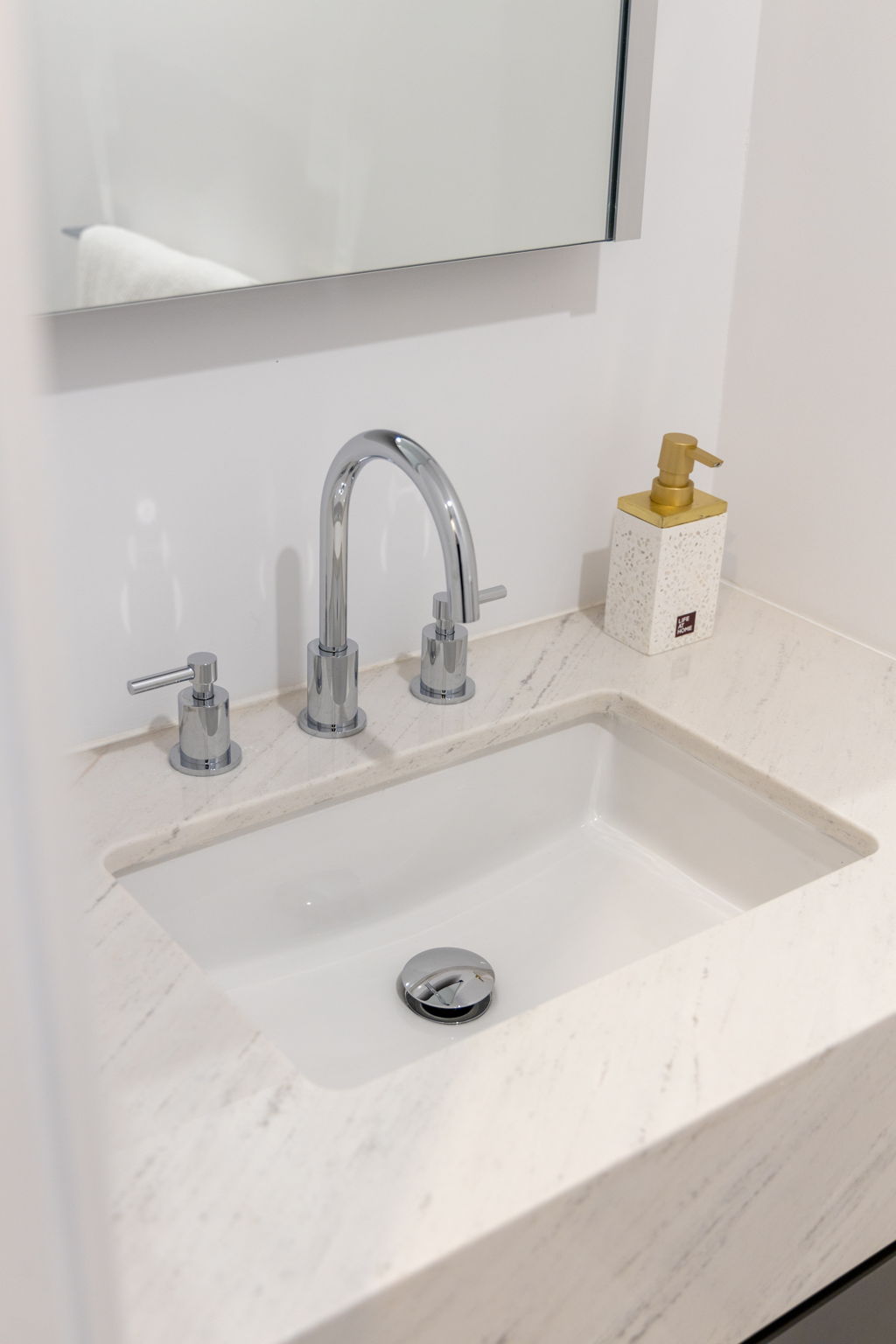Toronto property showcase — delivered property photograph 22