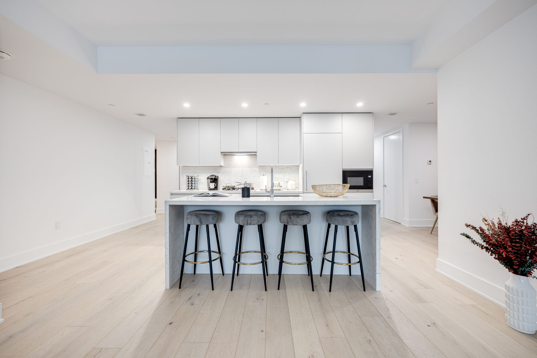 Toronto property showcase — delivered property photograph 3