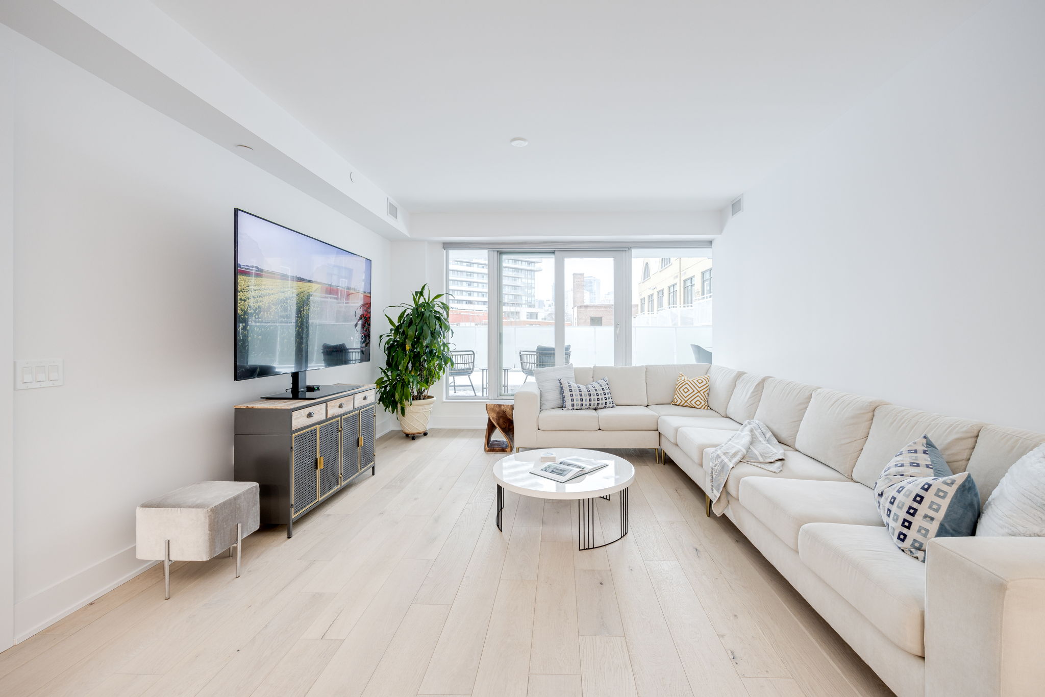 Toronto property showcase — delivered property photograph 6